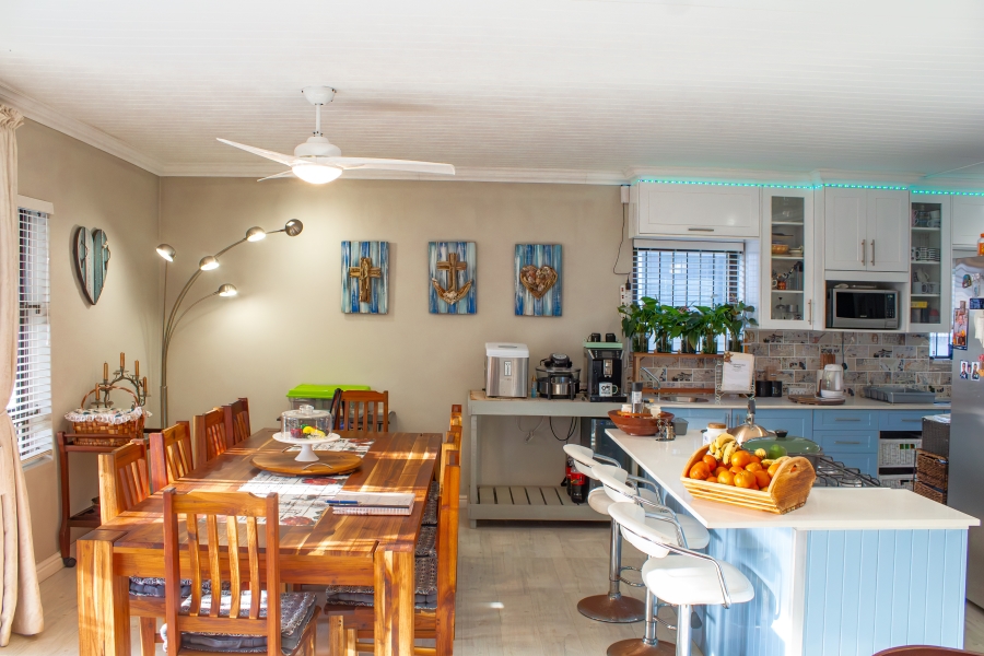 3 Bedroom Property for Sale in De Kelders Western Cape